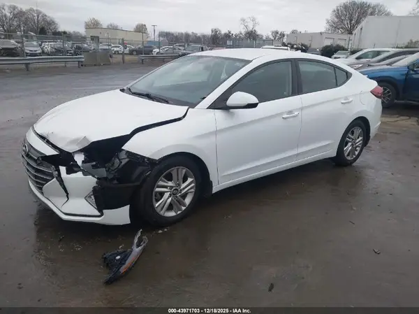 5NPD84LF0KH476675 2019 HYUNDAI ELANTRA - Image 2