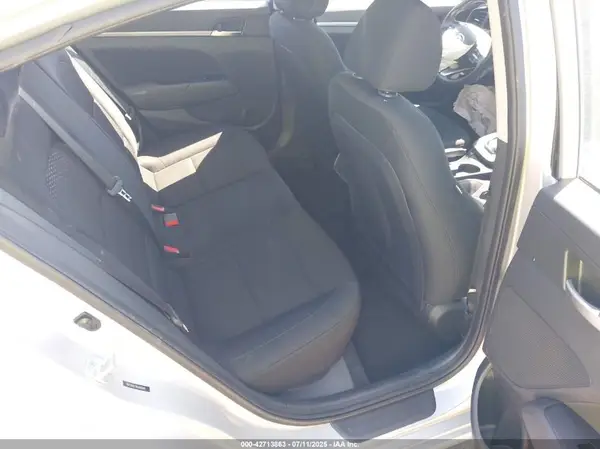 5NPD84LF0KH481844 2019 HYUNDAI ELANTRA - Image 8