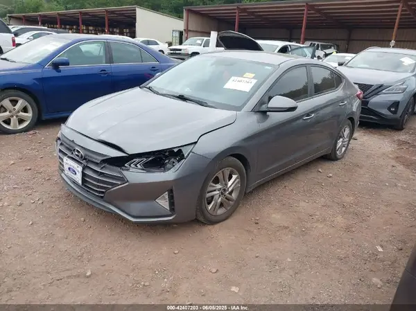 5NPD84LF0KH485151 2019 HYUNDAI ELANTRA - Image 2