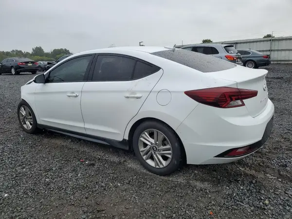 5NPD84LF0KH490687 2019 HYUNDAI ELANTRA - Image 2