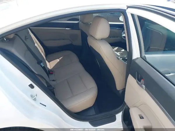 5NPD84LF0KH491788 2019 HYUNDAI ELANTRA - Image 8