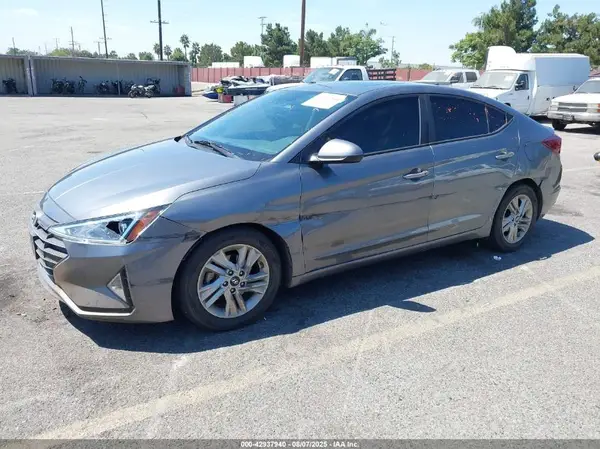 5NPD84LF0KH497039 2019 HYUNDAI ELANTRA - Image 2