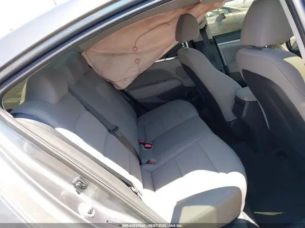 5NPD84LF0KH497039 2019 HYUNDAI ELANTRA - Image 8