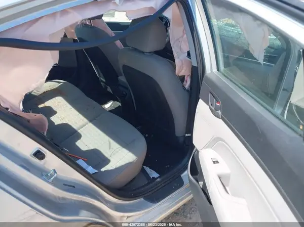 5NPD84LF0KH497395 2019 HYUNDAI ELANTRA - Image 8