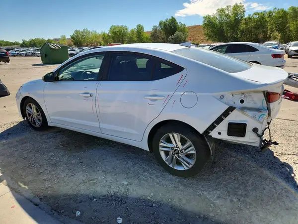 5NPD84LF0LH519574 2020 HYUNDAI ELANTRA - Image 2