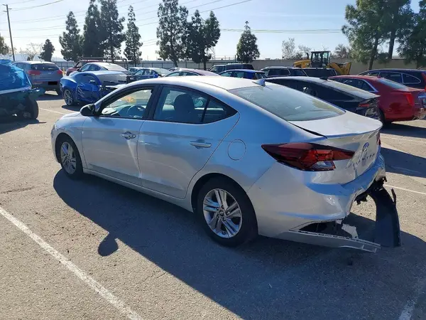 5NPD84LF0LH521065 2020 HYUNDAI ELANTRA - Image 2