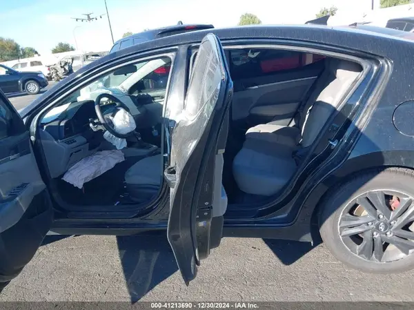 5NPD84LF0LH533376 2020 HYUNDAI ELANTRA - Image 8
