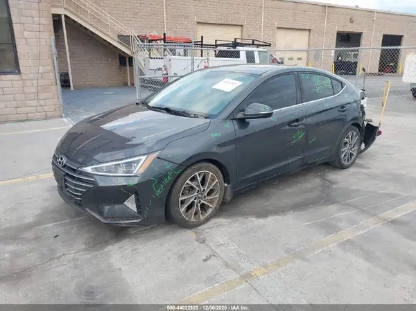 5NPD84LF0LH555412 2020 HYUNDAI ELANTRA - Image 2