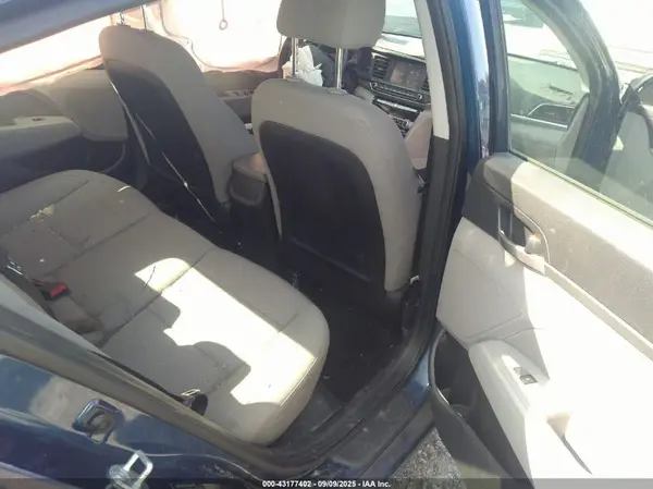 5NPD84LF0LH567950 2020 HYUNDAI ELANTRA - Image 8