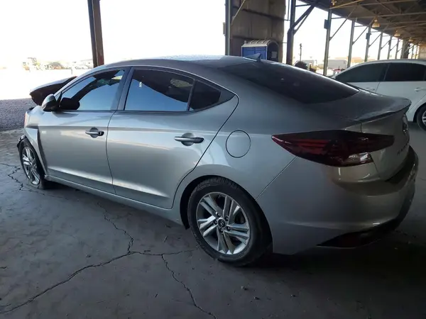 5NPD84LF0LH568161 2020 HYUNDAI ELANTRA - Image 2