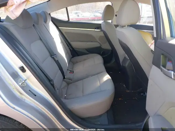 5NPD84LF0LH568211 2020 HYUNDAI ELANTRA - Image 8