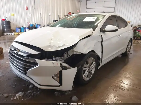5NPD84LF0LH570668 2020 HYUNDAI ELANTRA - Image 2
