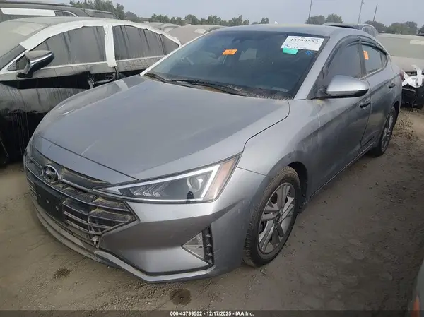 5NPD84LF0LH573263 2020 HYUNDAI ELANTRA - Image 2