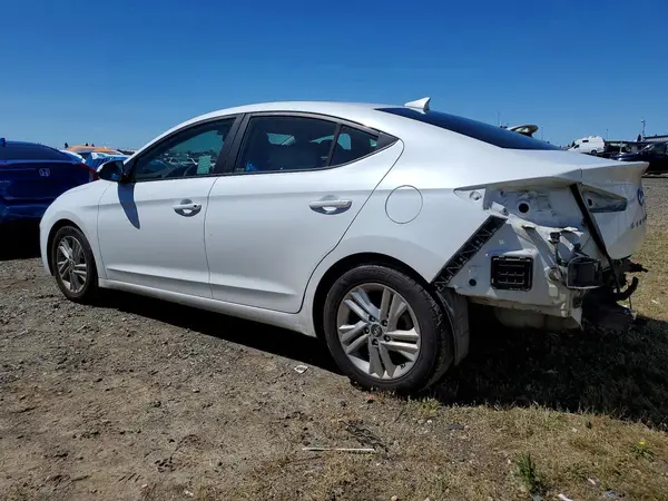 5NPD84LF0LH575482 2020 HYUNDAI ELANTRA - Image 2