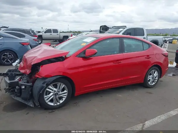 5NPD84LF0LH577975 2020 HYUNDAI ELANTRA - Image 2