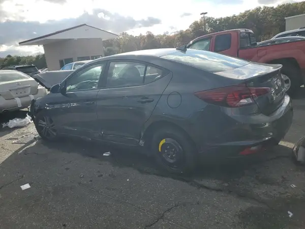 5NPD84LF0LH581069 2020 HYUNDAI ELANTRA - Image 2