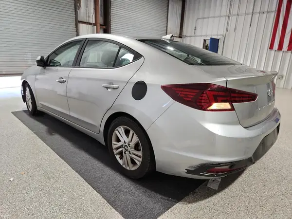 5NPD84LF0LH581489 2020 HYUNDAI ELANTRA - Image 2
