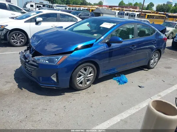 5NPD84LF0LH583565 2020 HYUNDAI ELANTRA - Image 2