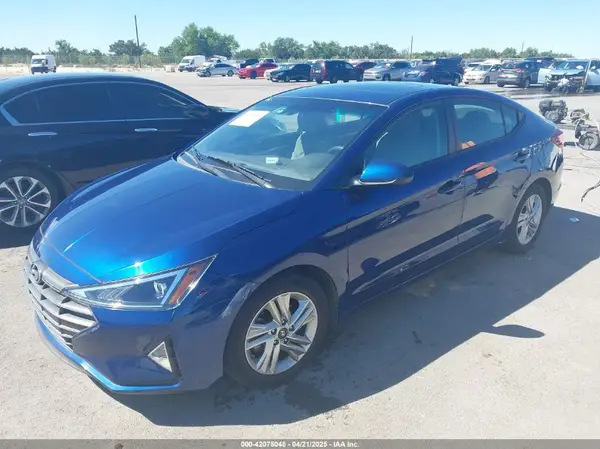 5NPD84LF0LH586904 2020 HYUNDAI ELANTRA - Image 2