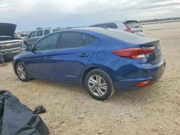 5NPD84LF0LH588135 2020 HYUNDAI ELANTRA - Image 2