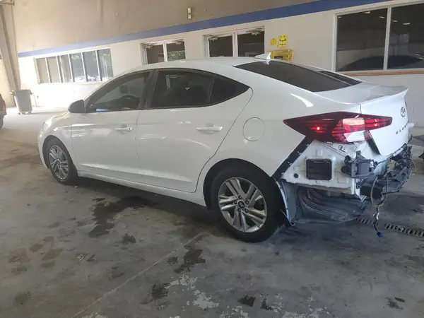 5NPD84LF0LH588328 2020 HYUNDAI ELANTRA - Image 2