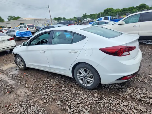 5NPD84LF0LH599023 2020 HYUNDAI ELANTRA - Image 2