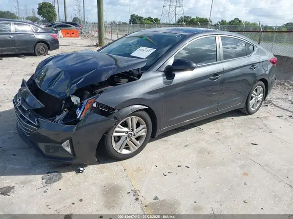 5NPD84LF0LH605015 2020 HYUNDAI ELANTRA - Image 2