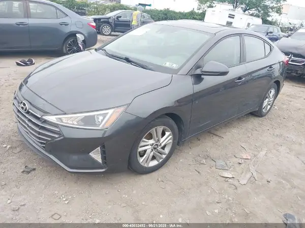 5NPD84LF0LH610814 2020 HYUNDAI ELANTRA - Image 2