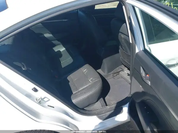 5NPD84LF1HH000668 2017 HYUNDAI ELANTRA - Image 8