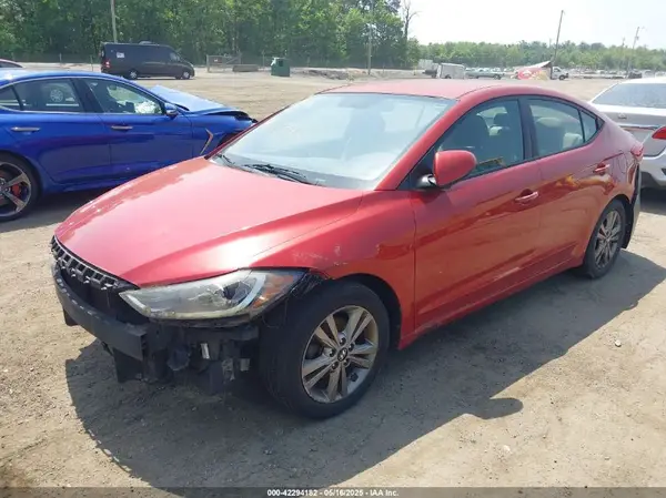 5NPD84LF1HH001030 2017 HYUNDAI ELANTRA - Image 2