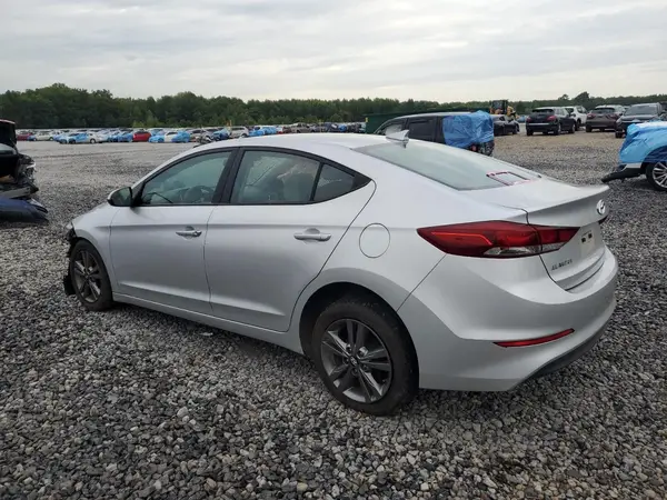 5NPD84LF1HH001545 2017 HYUNDAI ELANTRA - Image 2