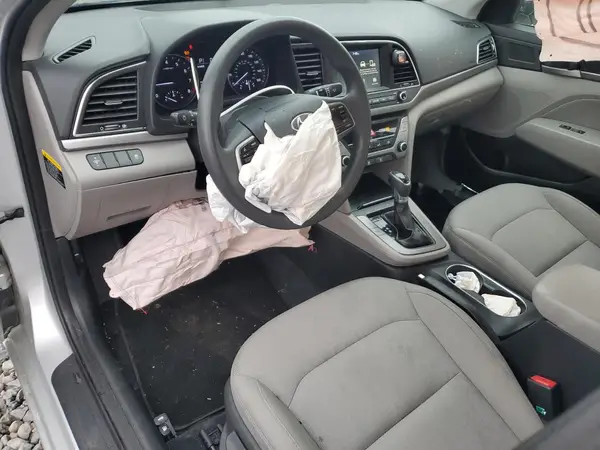 5NPD84LF1HH001545 2017 HYUNDAI ELANTRA - Image 8