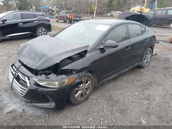 5NPD84LF1HH001741 2017 HYUNDAI ELANTRA - Image 2