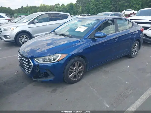 5NPD84LF1HH002579 2017 HYUNDAI ELANTRA - Image 2