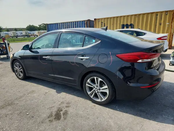 5NPD84LF1HH003523 2017 HYUNDAI ELANTRA - Image 2