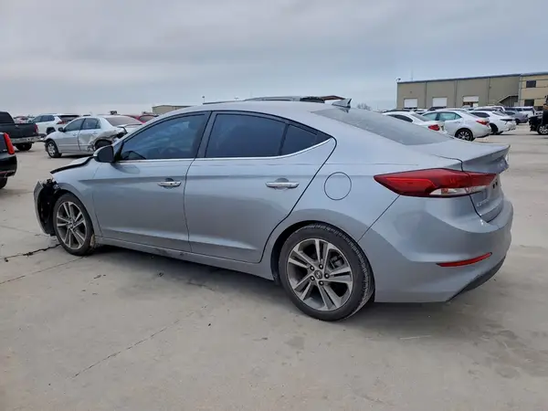5NPD84LF1HH004610 2017 HYUNDAI ELANTRA - Image 2