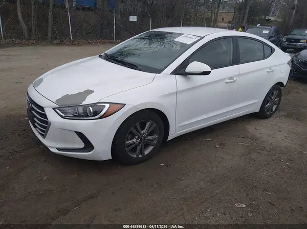 5NPD84LF1HH004784 2017 HYUNDAI ELANTRA - Image 2