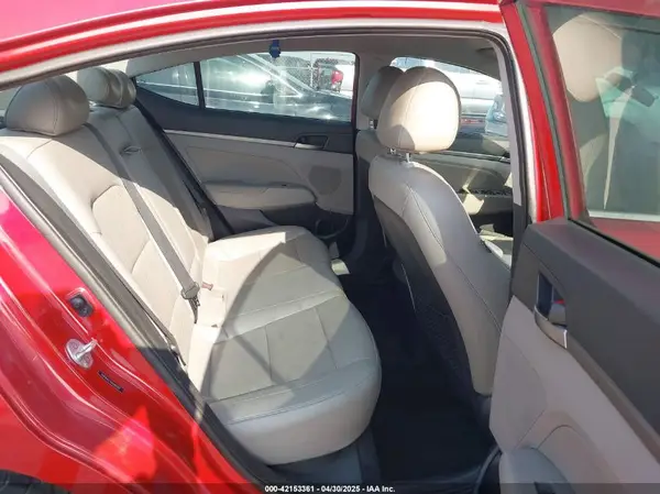 5NPD84LF1HH006390 2017 HYUNDAI ELANTRA - Image 8