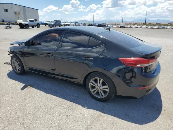 5NPD84LF1HH006731 2017 HYUNDAI ELANTRA - Image 2