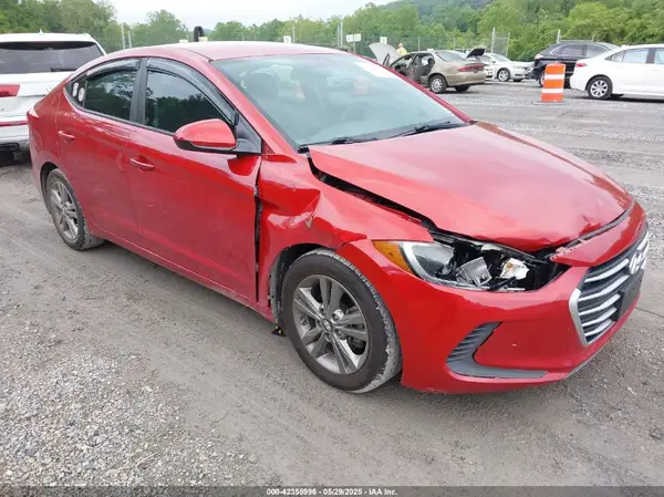 5NPD84LF1HH011377 2017 HYUNDAI ELANTRA - Image 1
