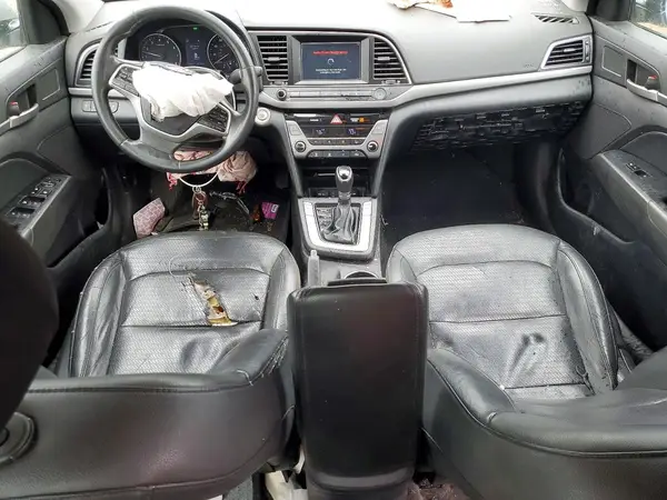 5NPD84LF1HH011783 2017 HYUNDAI ELANTRA - Image 8