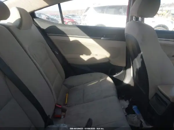 5NPD84LF1HH014960 2017 HYUNDAI ELANTRA - Image 8