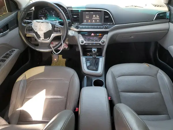 5NPD84LF1HH015381 2017 HYUNDAI ELANTRA - Image 8