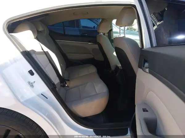 5NPD84LF1HH015753 2017 HYUNDAI ELANTRA - Image 8