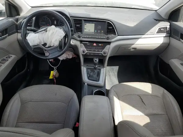 5NPD84LF1HH017258 2017 HYUNDAI ELANTRA - Image 8