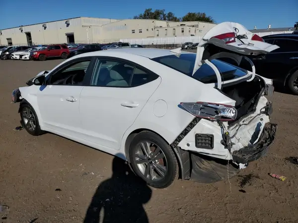 5NPD84LF1HH017406 2017 HYUNDAI ELANTRA - Image 2