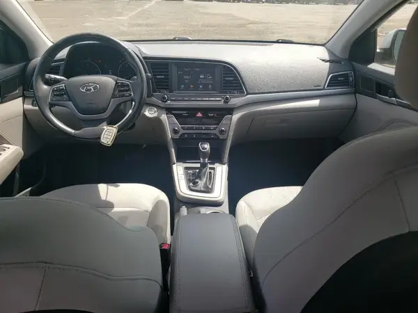 5NPD84LF1HH018569 2017 HYUNDAI ELANTRA - Image 8