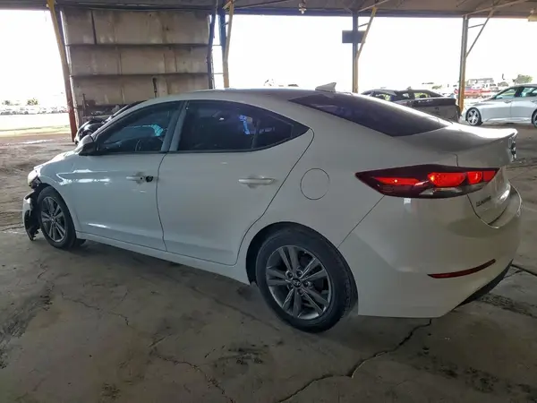5NPD84LF1HH019060 2017 HYUNDAI ELANTRA - Image 2