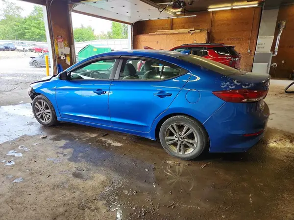 5NPD84LF1HH019303 2017 HYUNDAI ELANTRA - Image 2