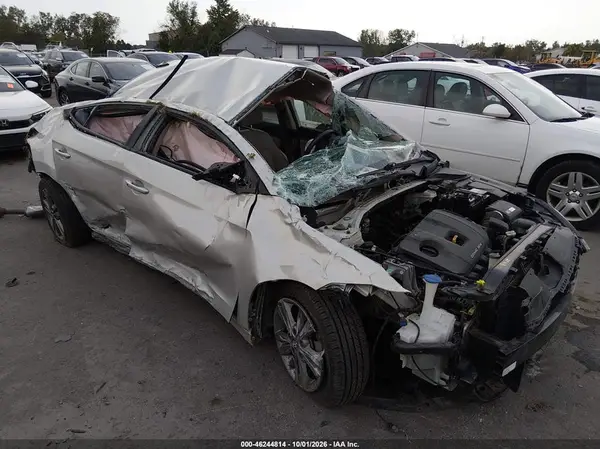 5NPD84LF1HH019656 2017 HYUNDAI ELANTRA - Image 1